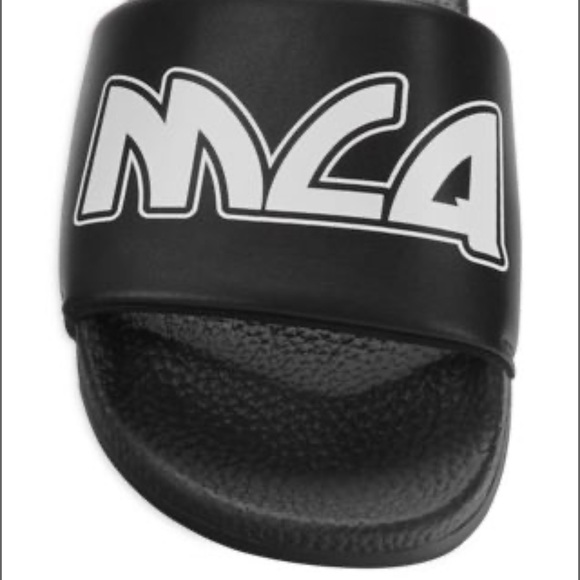 MCQ By Alexander McQueen Logo Slide Sandal - Picture 3 of 6